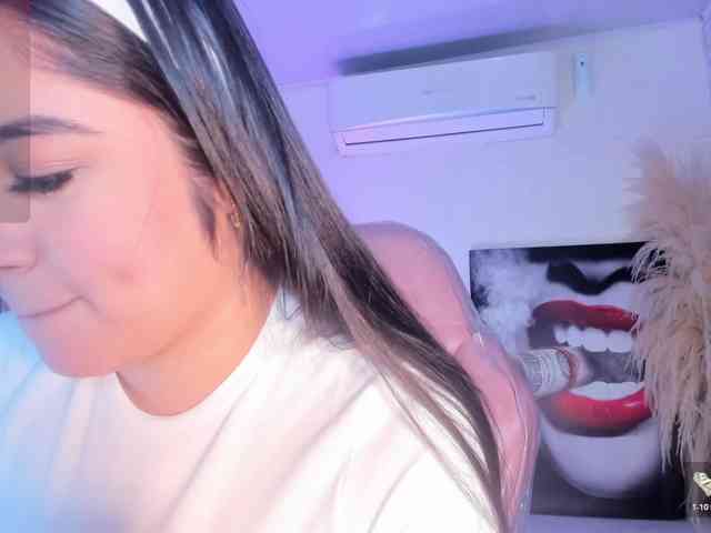 isabellaa23 webcam
