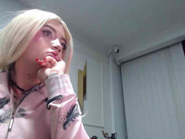 Lunaamonroe Lunaamonroe