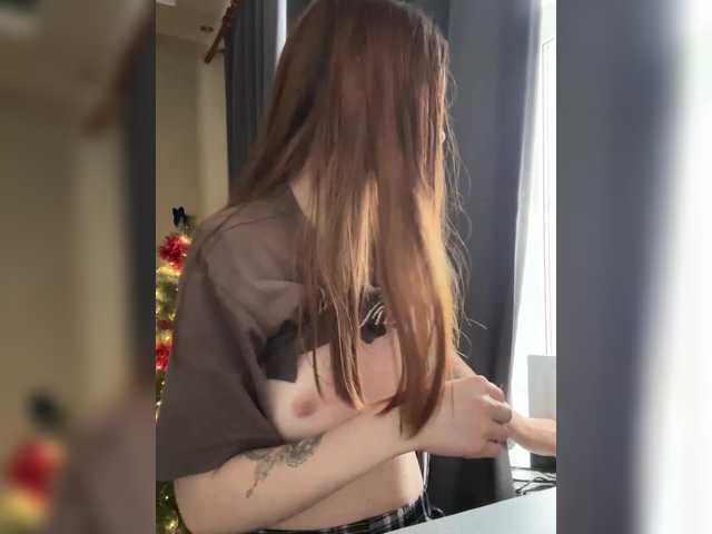 -APELSINKA-'s BongaCams show and profile