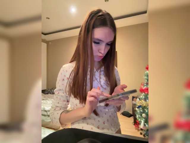 -APELSINKA-'s BongaCams show and profile