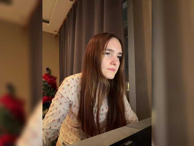 -APELSINKA-'s BongaCams show and profile