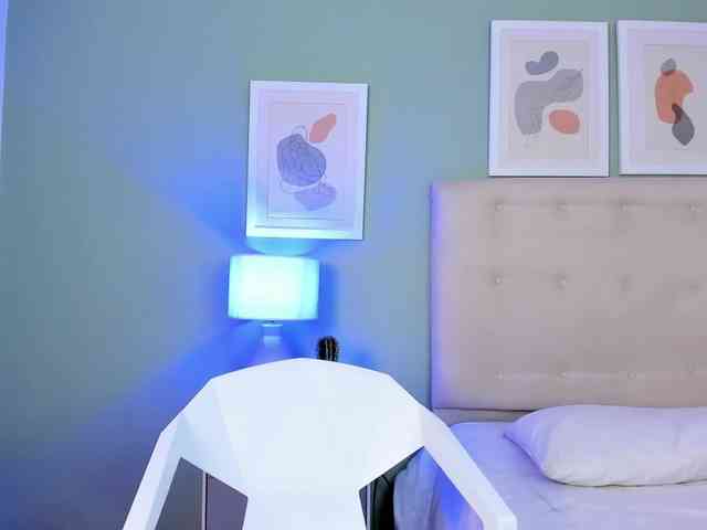 AntonellaBarone webcam