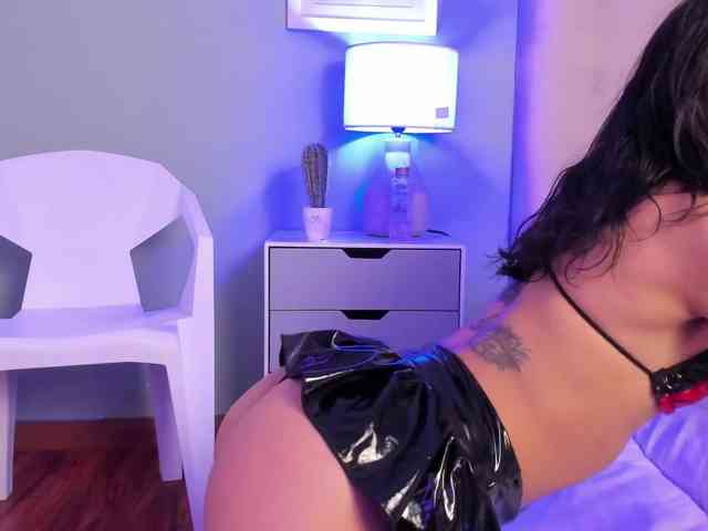 AntonellaBarone webcam