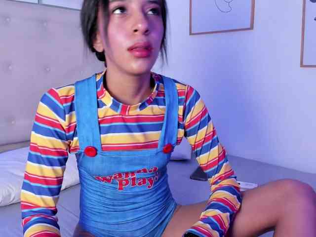 AntonellaBarone webcam