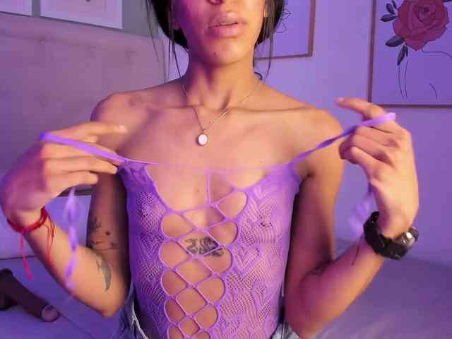 AntonellaBarone webcam