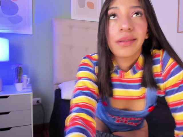 AntonellaBarone webcam