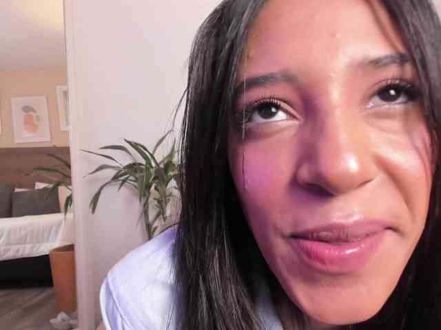 AntonellaBarone webcam