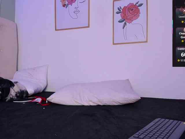 AntonellaBarone webcam