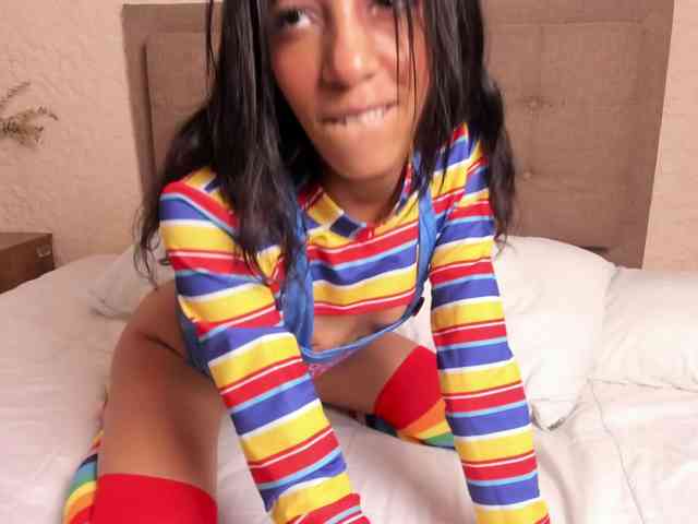 AntonellaBarone webcam