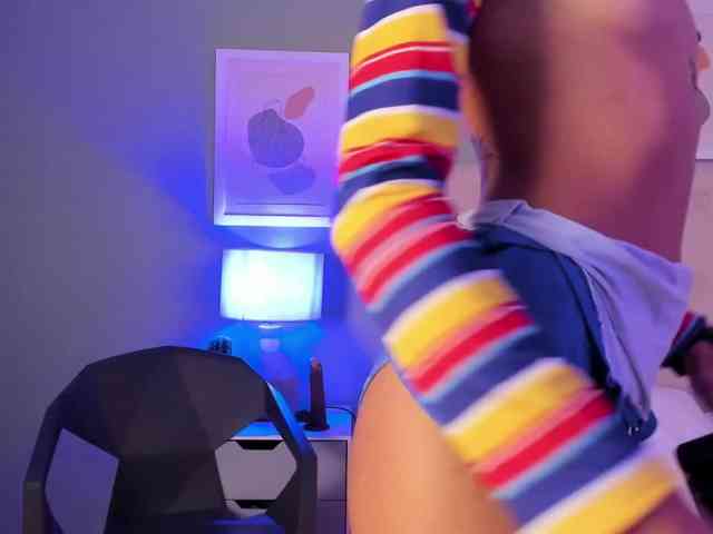 AntonellaBarone webcam