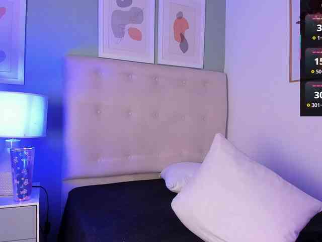 AntonellaBarone webcam