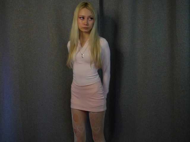 RosyCheeks1 from BongaCams