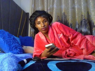 L0nelyP3arl Porn Show