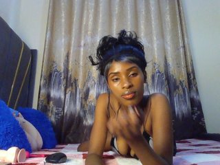 L0nelyP3arl Porn Show