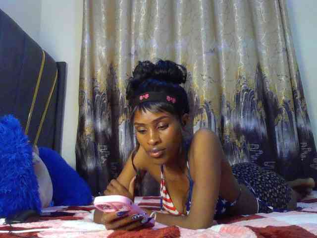 L0nelyP3arl L0nelyP3arl