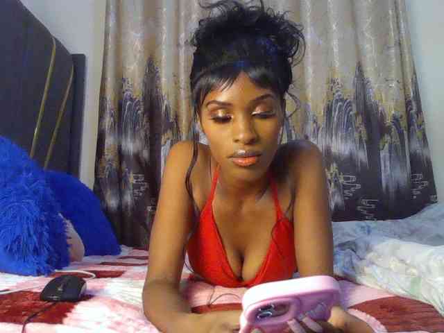 L0nelyP3arl L0nelyP3arl