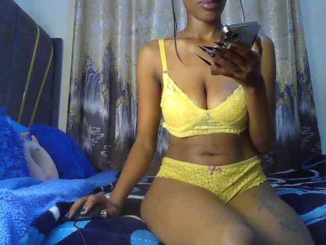 L0nelyP3arl L0nelyP3arl