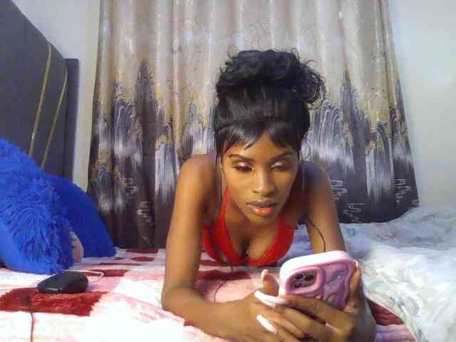 L0nelyP3arl L0nelyP3arl