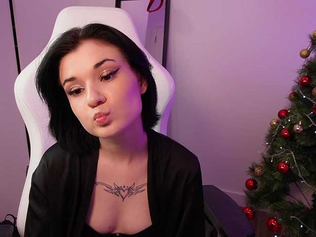 LucyKitten's BongaCams show and profile