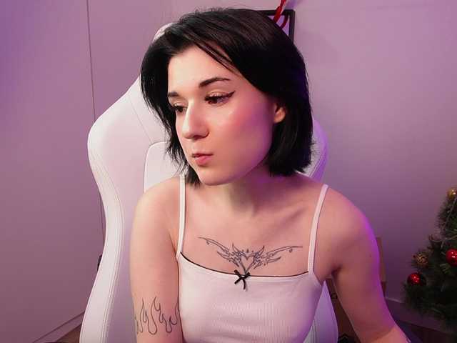 LucyKitten's BongaCams show and profile