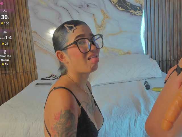 azul--honey's BongaCams show and profile