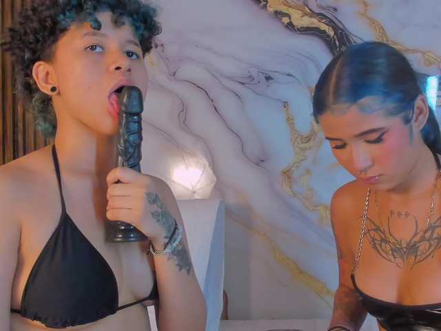 azul--honey's BongaCams show and profile