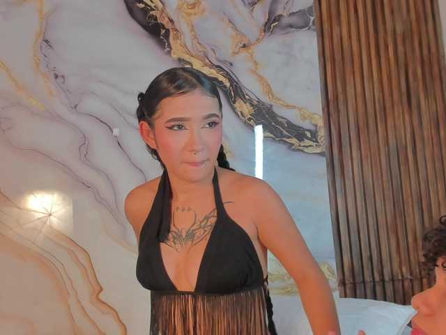 azul--honey's BongaCams show and profile