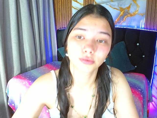 lizziesweets's BongaCams show and profile