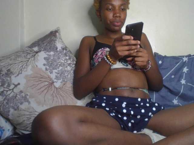 BBQ-Fluid's BongaCams show and profile