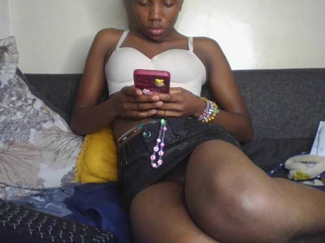 BBQ-Fluid's BongaCams show and profile