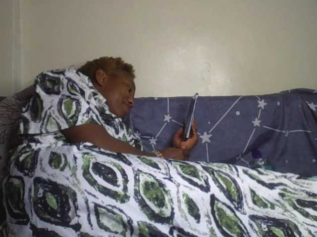 BBQ-Fluid's BongaCams show and profile