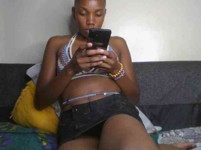 BBQ-Fluid Live Webcam on BongaCams