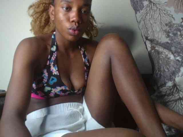 BBQ-Fluid Live Webcam on BongaCams