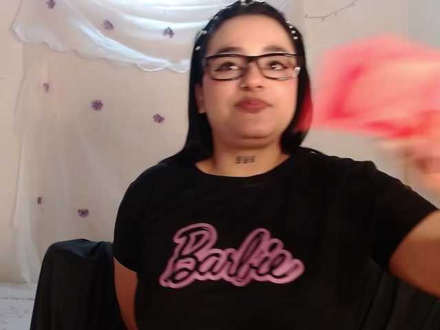 maraa2lee's BongaCams show and profile