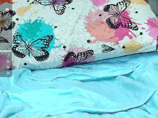 cutiecurvyForeign cutiecurvyForeign