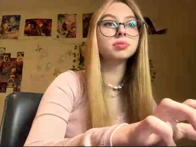 LucreciaSoricelli webcam