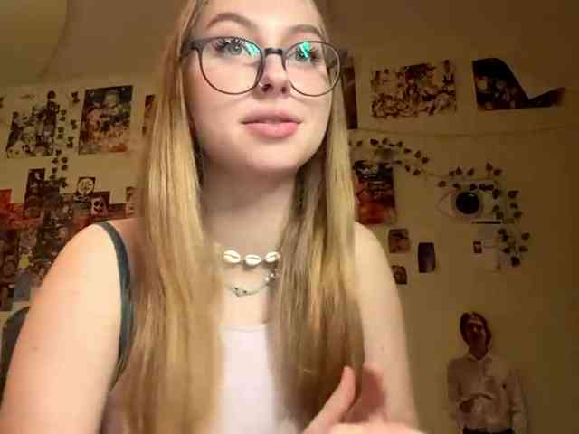 LucreciaSoricelli webcam