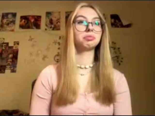 LucreciaSoricelli webcam