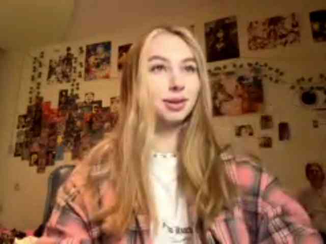 LucreciaSoricelli webcam