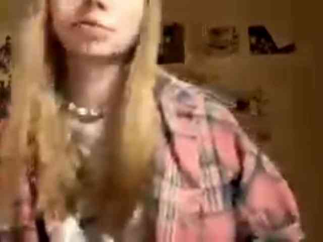 LucreciaSoricelli webcam