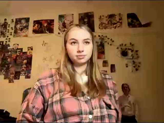 LucreciaSoricelli webcam