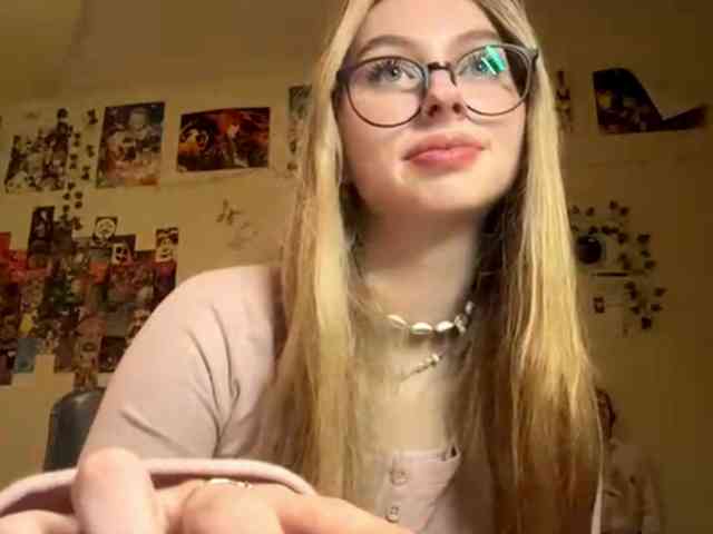 LucreciaSoricelli webcam