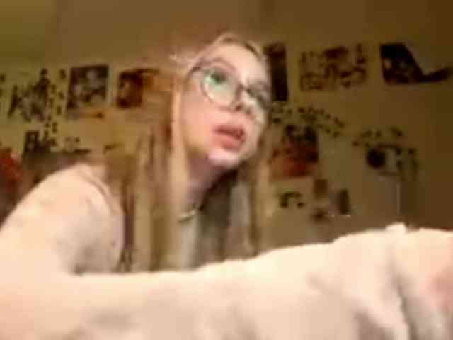 LucreciaSoricelli webcam