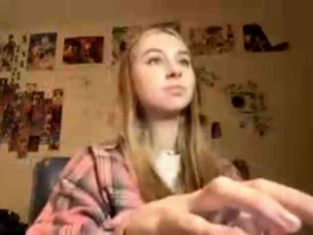 LucreciaSoricelli webcam