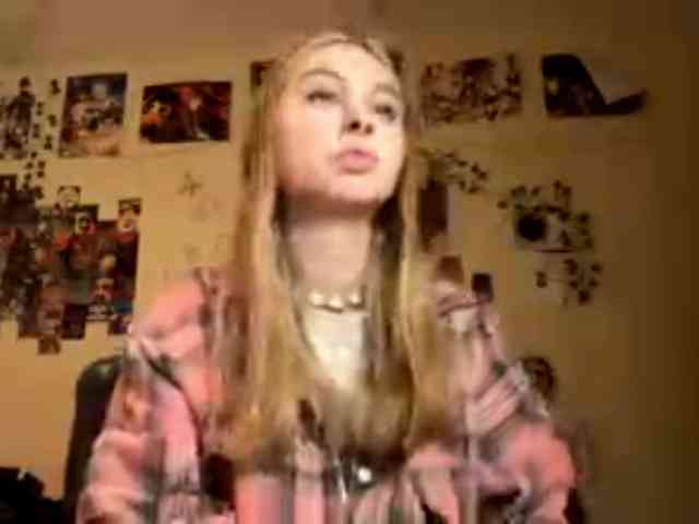 LucreciaSoricelli webcam