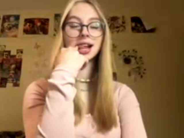 LucreciaSoricelli webcam