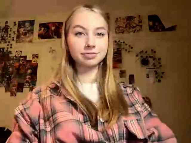 LucreciaSoricelli webcam