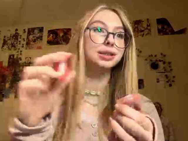 LucreciaSoricelli webcam