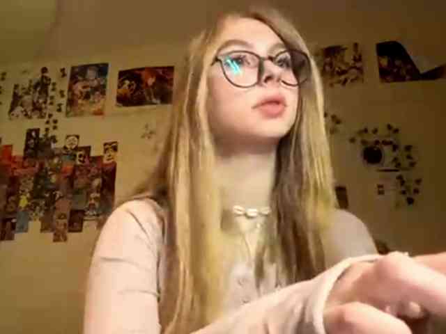 LucreciaSoricelli webcam