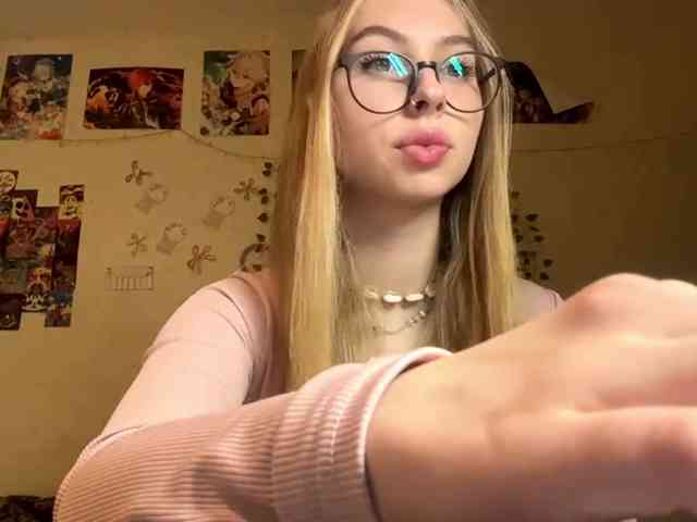 LucreciaSoricelli webcam